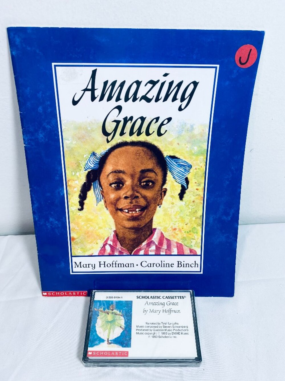 (2) Scholastic: "AMAZING GRACE" Mary Hoffman SC Book + Sealed Audio Cassette